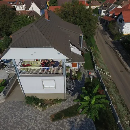 Guest house Szabo Vendeghaz 3*